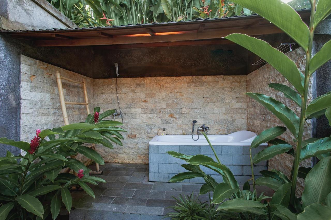 Yanyan Resort Ubud Exterior photo